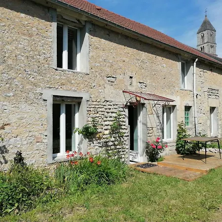 Maison de Pierre: Jardin Tranquille près d'Omaha Beach Commes Exterior photo