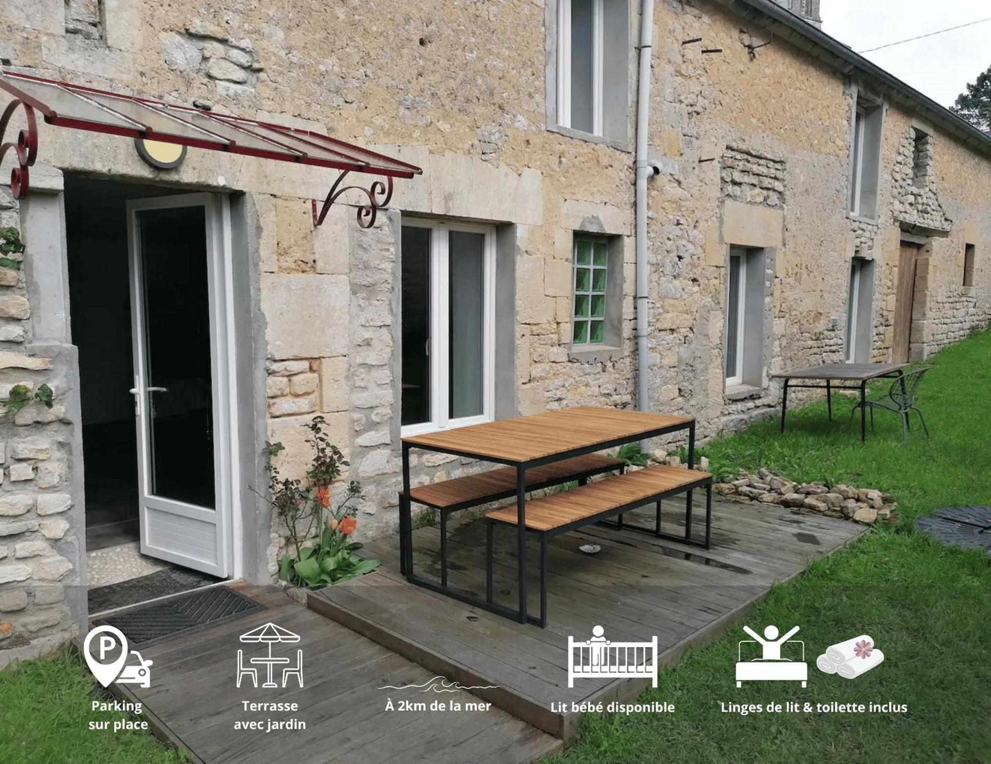 Maison De Pierre: Jardin Tranquille Près D'omaha Holiday home